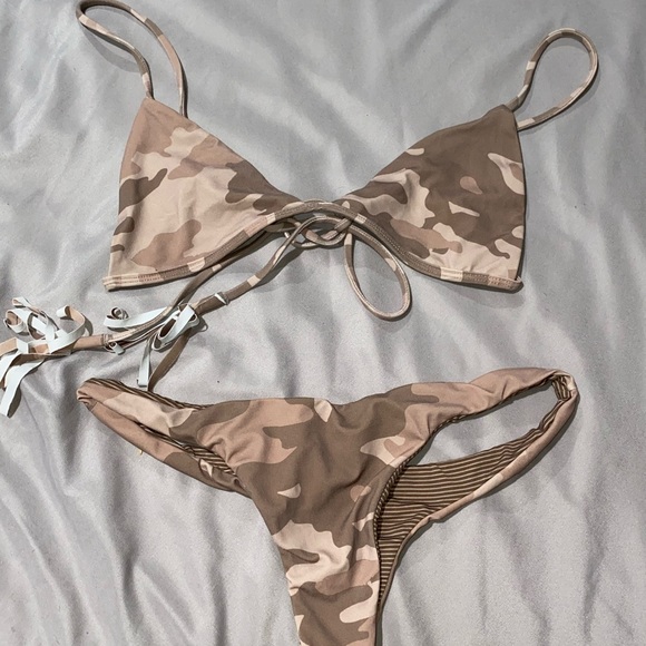 Acacia Swimwear Dakota Camo - Picture 1 of 3